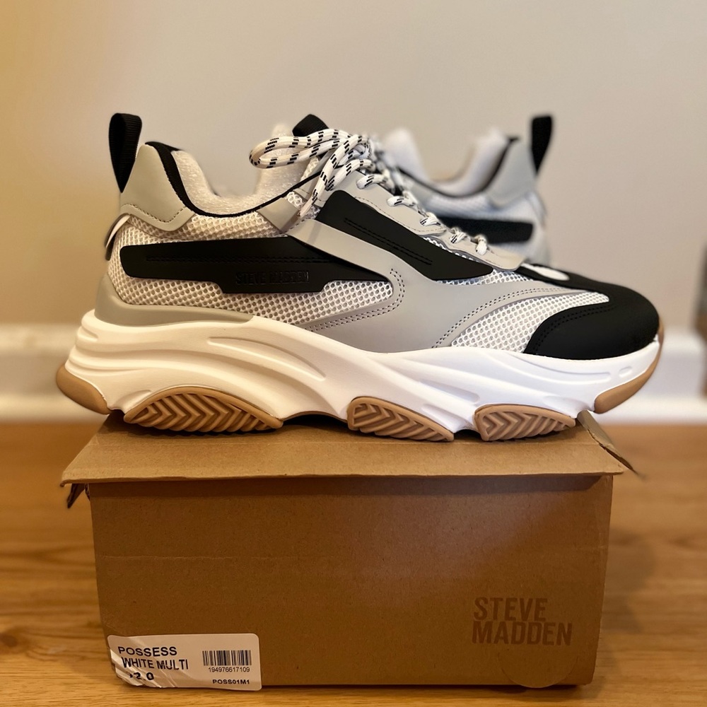 MENS POSSESS DAD SNEAKER STEVE MADDEN